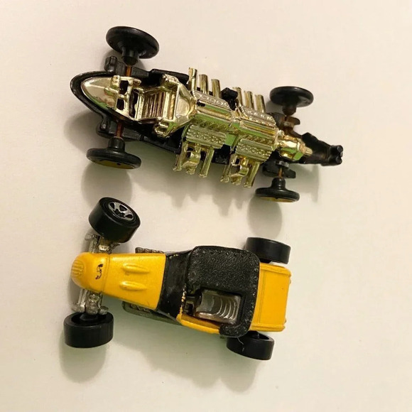 Vintage  Hot Wheels Track T Road Rocket Corvette Splitting Image Saucey Sanders - Picture 2 of 12